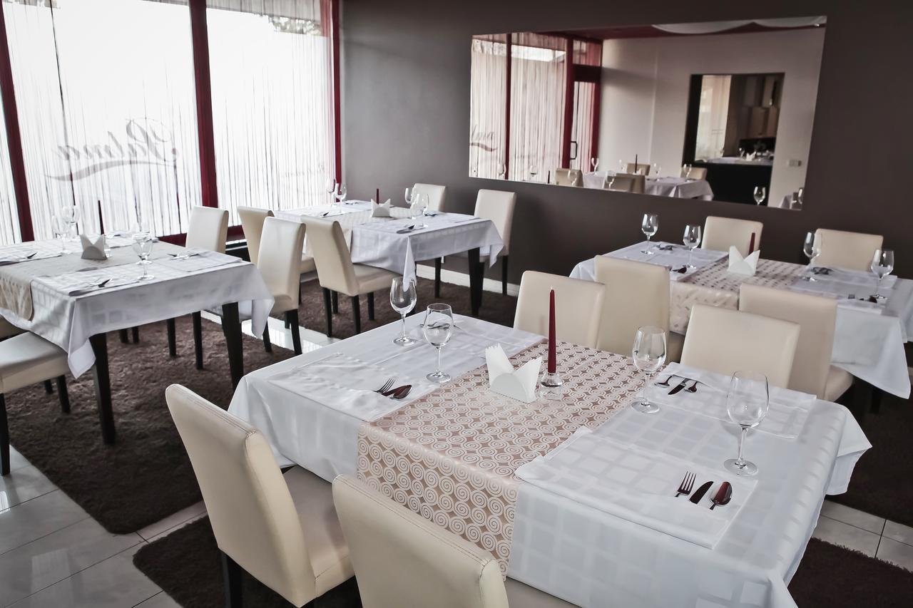 Hotel Palma Mažeikiai 외부 사진