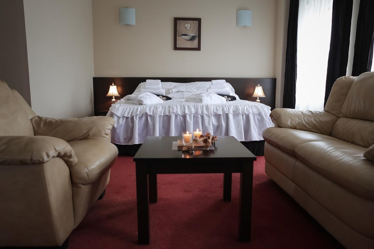 Hotel Palma Mažeikiai 외부 사진